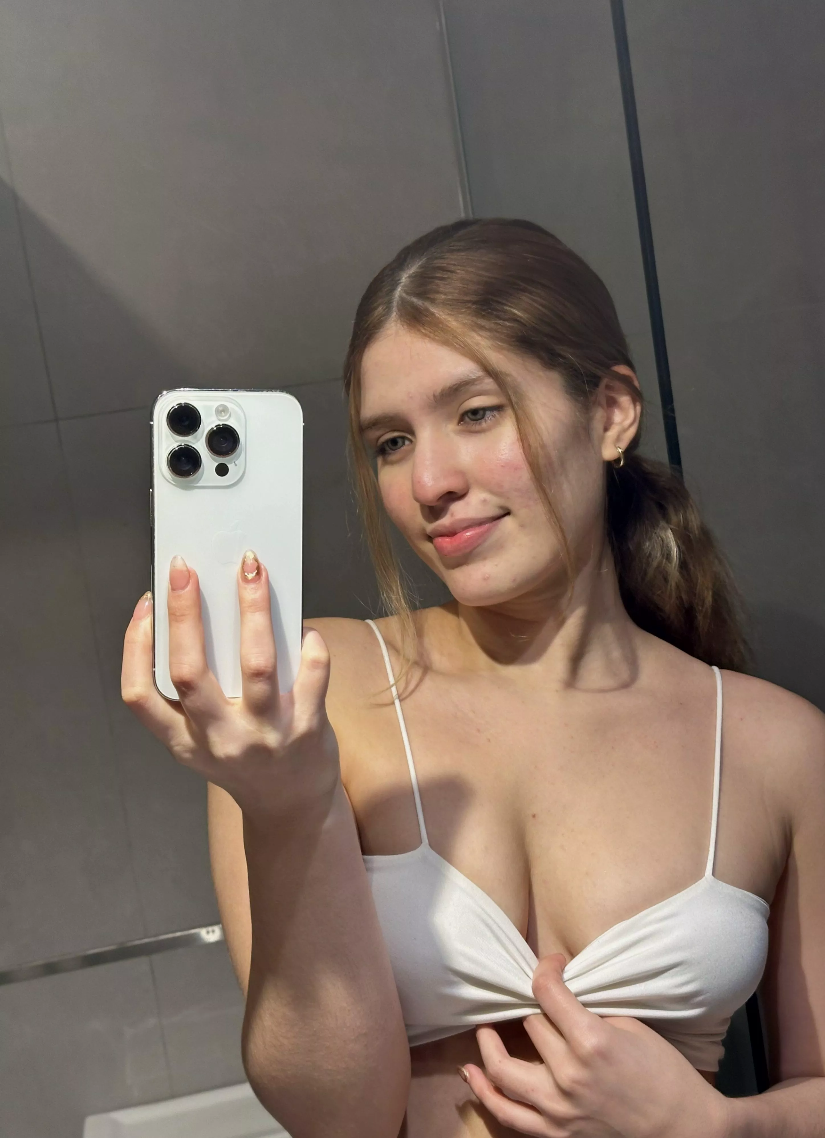 Are you into girls like me?