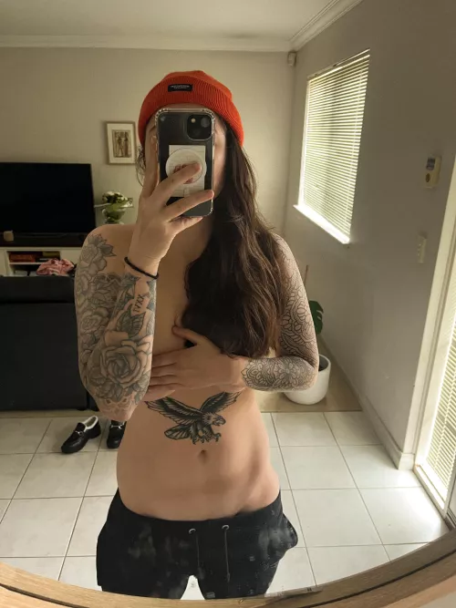 Cold enough for a beanie, not a shirt 😜