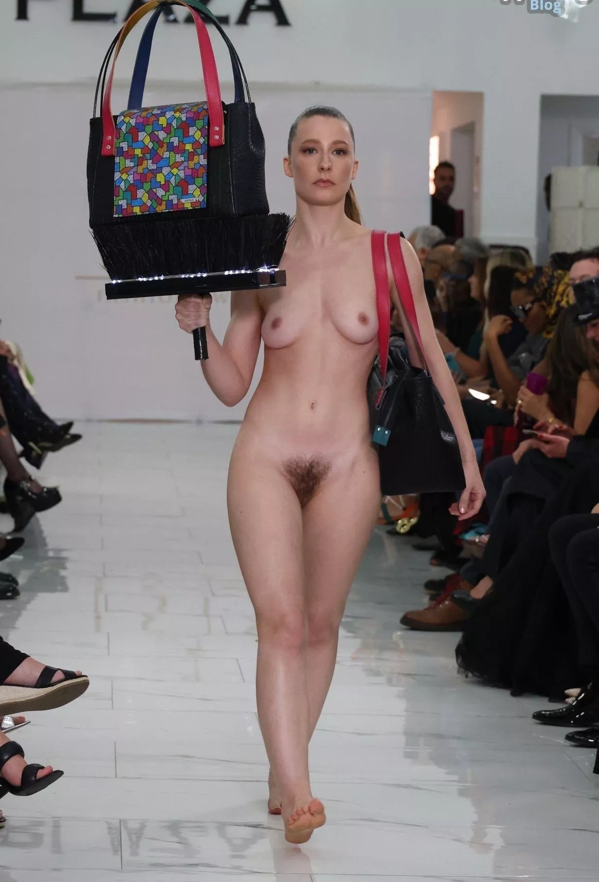 Flore Pensaert - Isis Fashion Awards 2024 Instagram: florepensaert