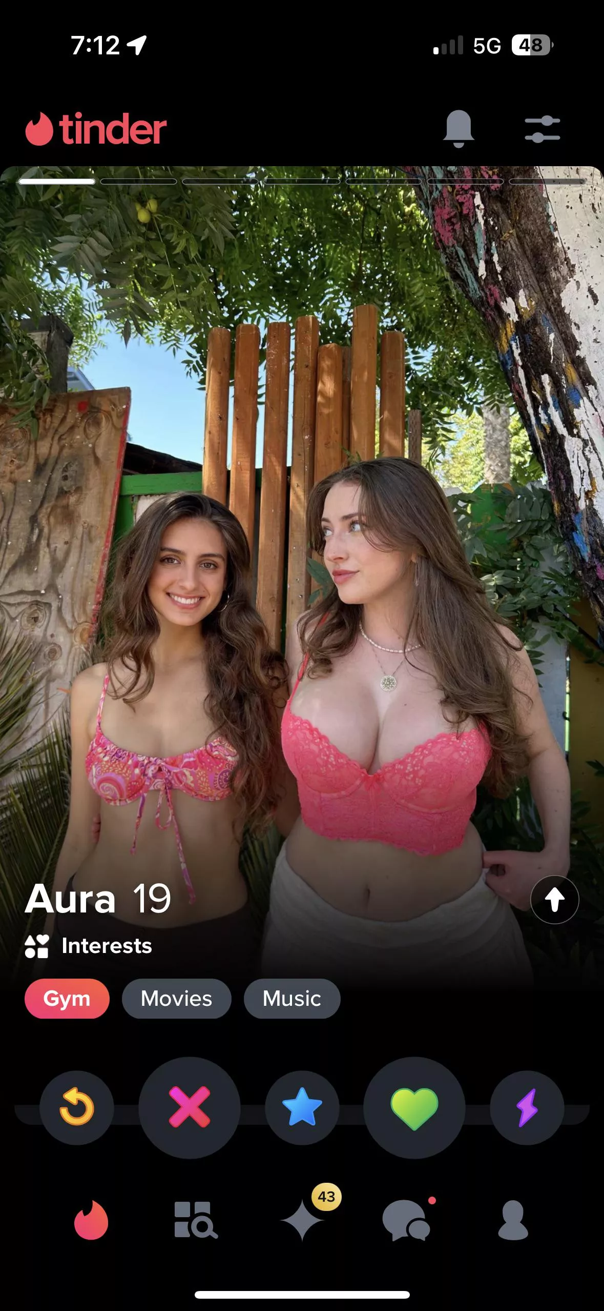 had to show the friend for comparison