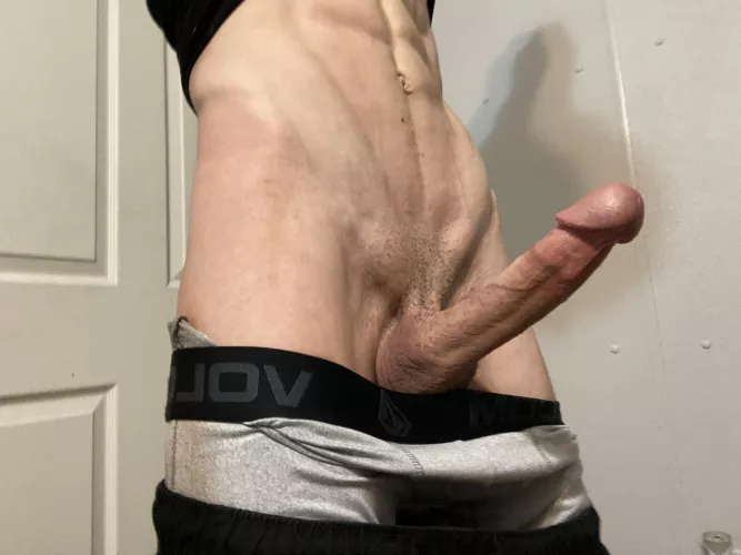 How’s my abs lookin