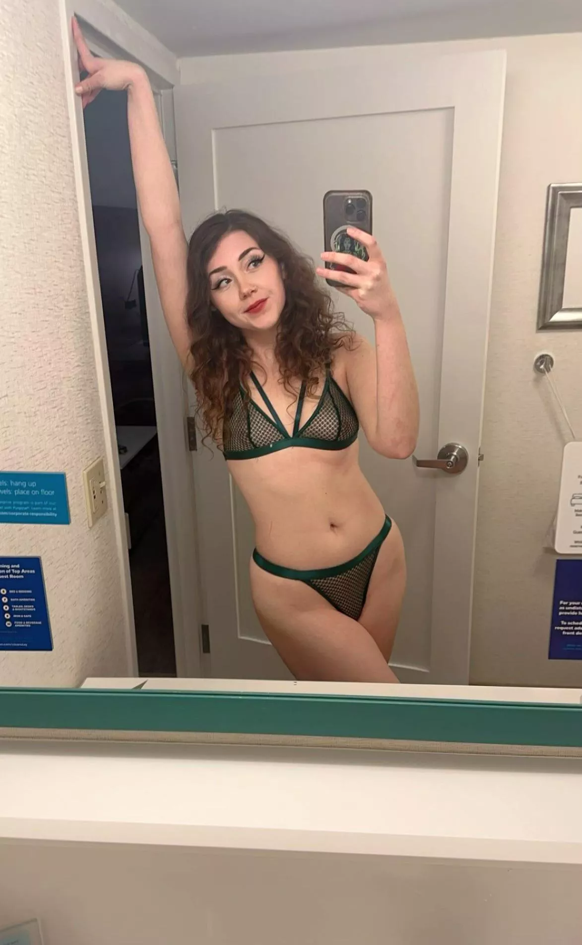 i’ll show uu way more if u want it — - (@starfonix) <;  