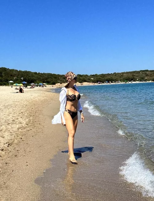 started my day early on the beach