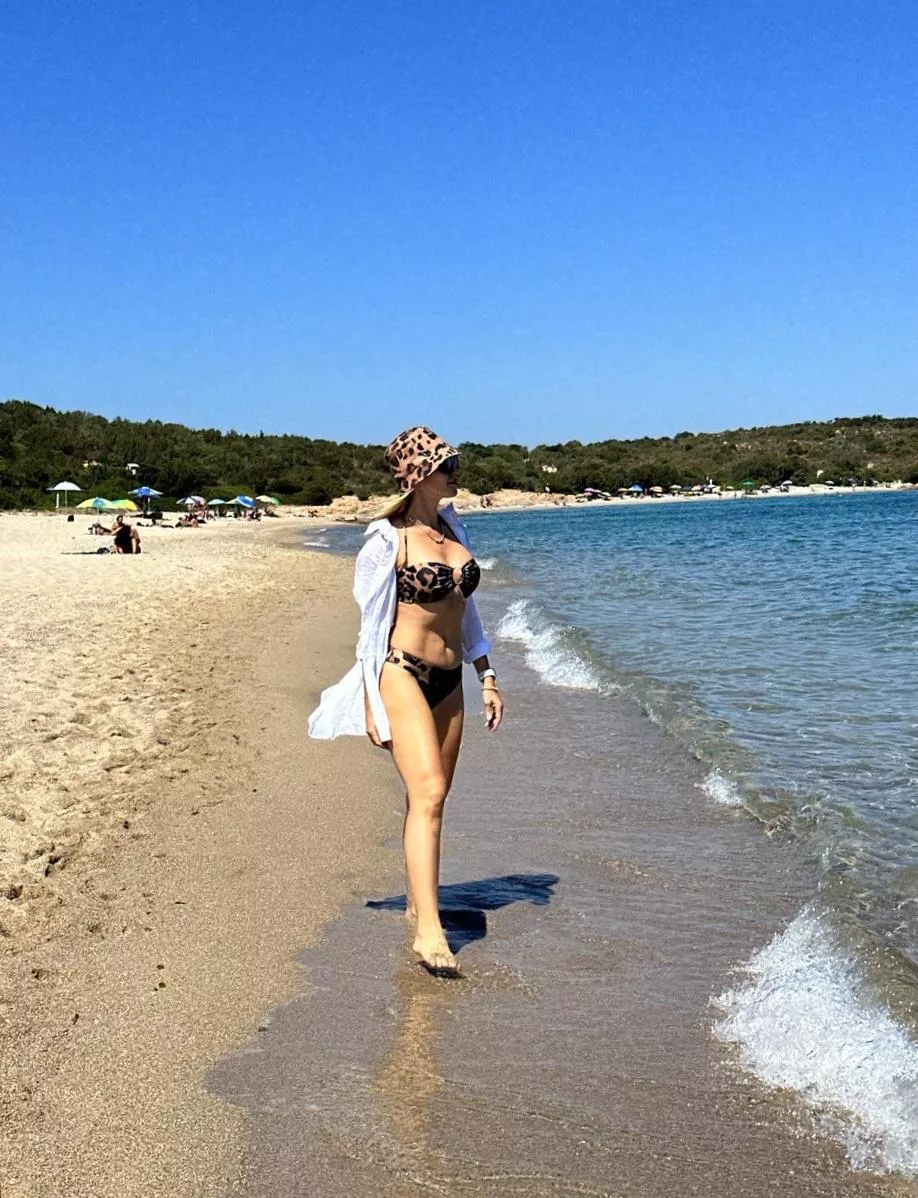 started my day early on the beach