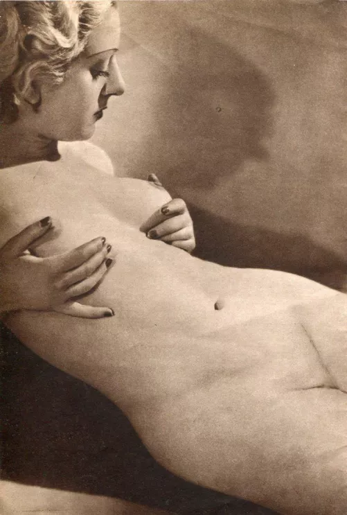 studio nude