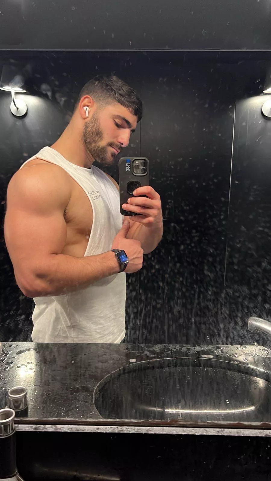 The best thing you will see today. 