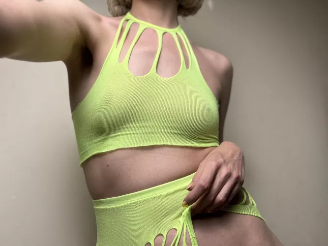 Tiny tits in neon 
