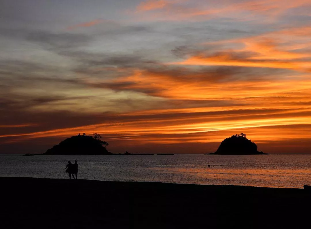 Golden hour and good vibes