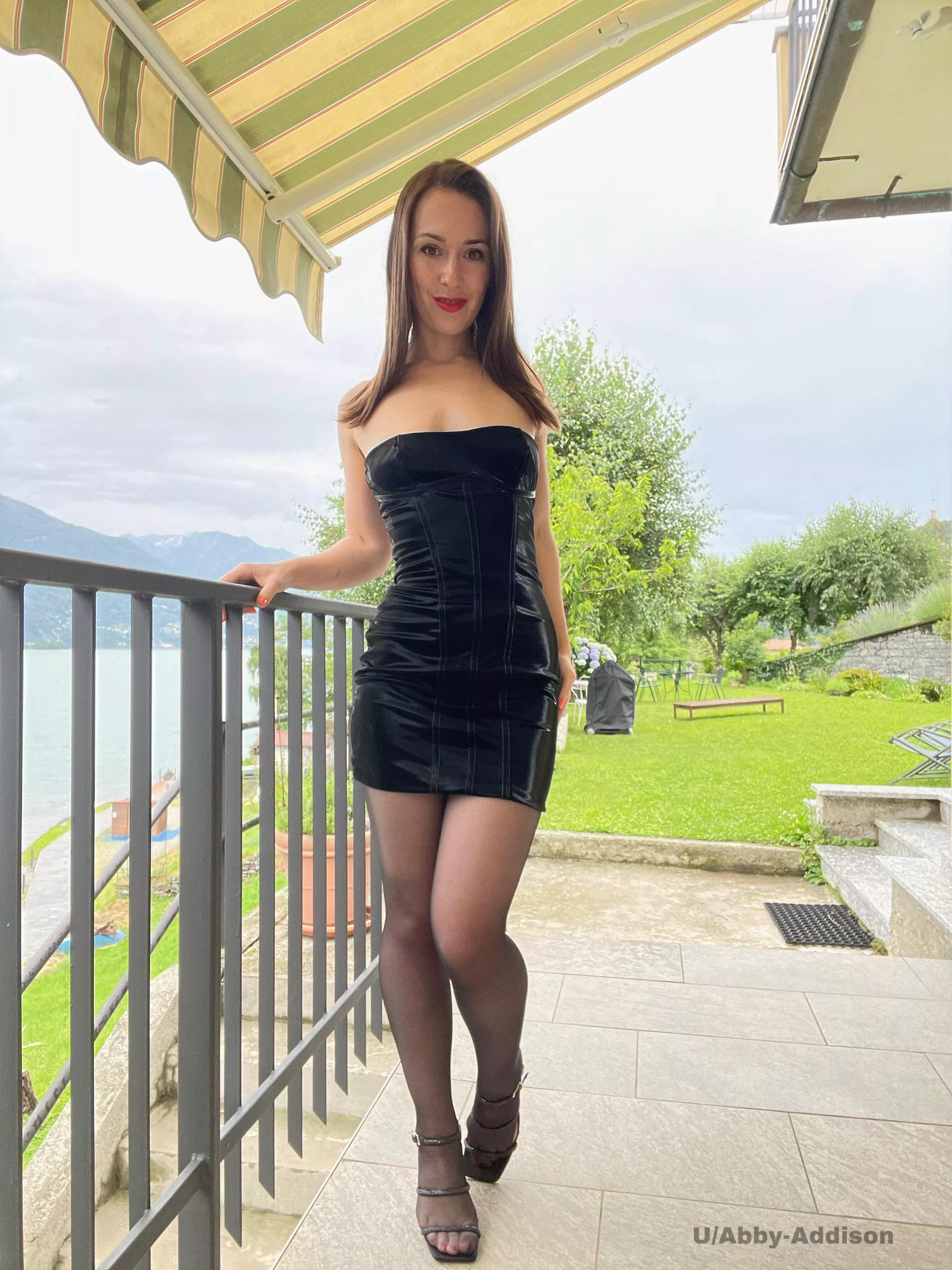 Gotta love a little black dress for date night [F] 