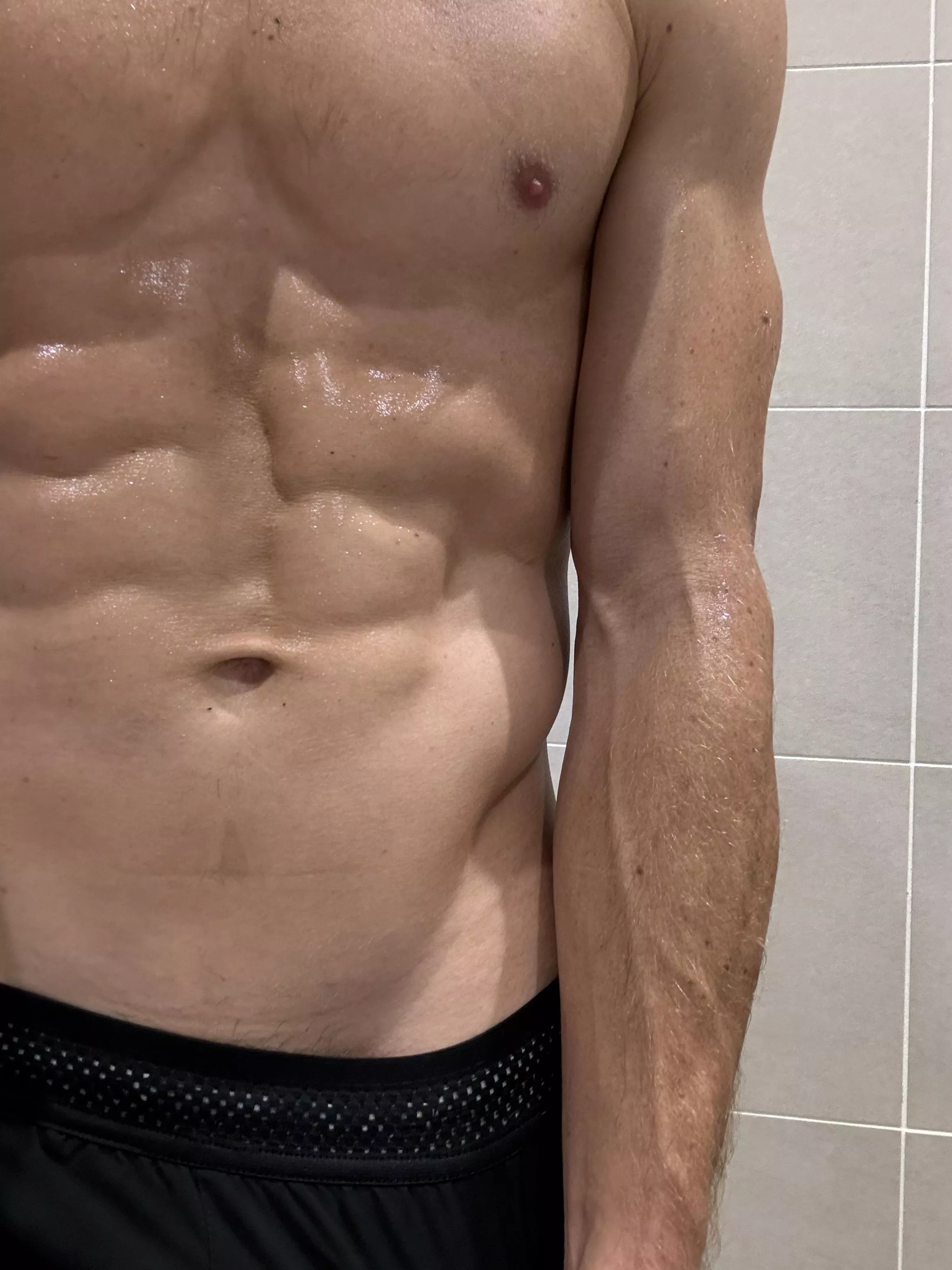 Let’s get sweaty together 😏