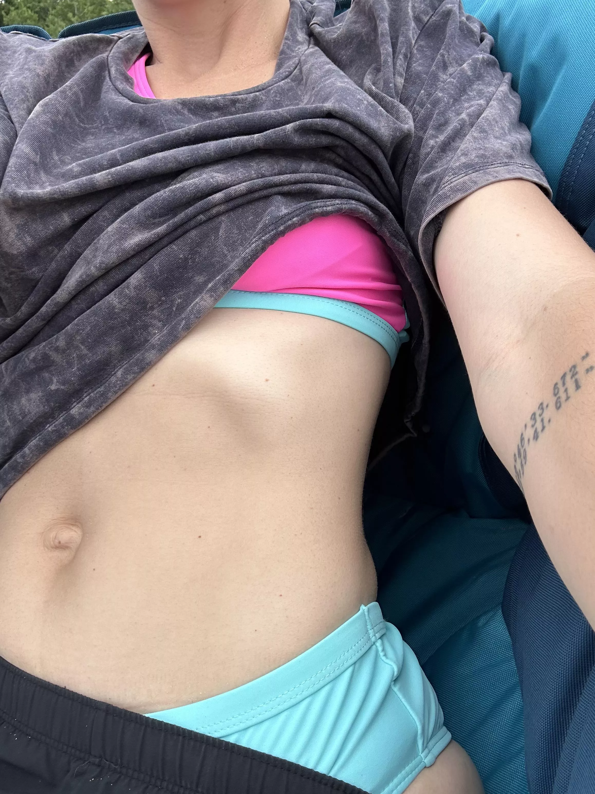 Smother my belly button in… ? 😜