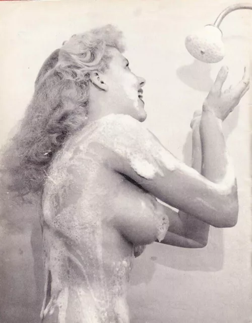 Sudsy Goldie Gipson [1957]