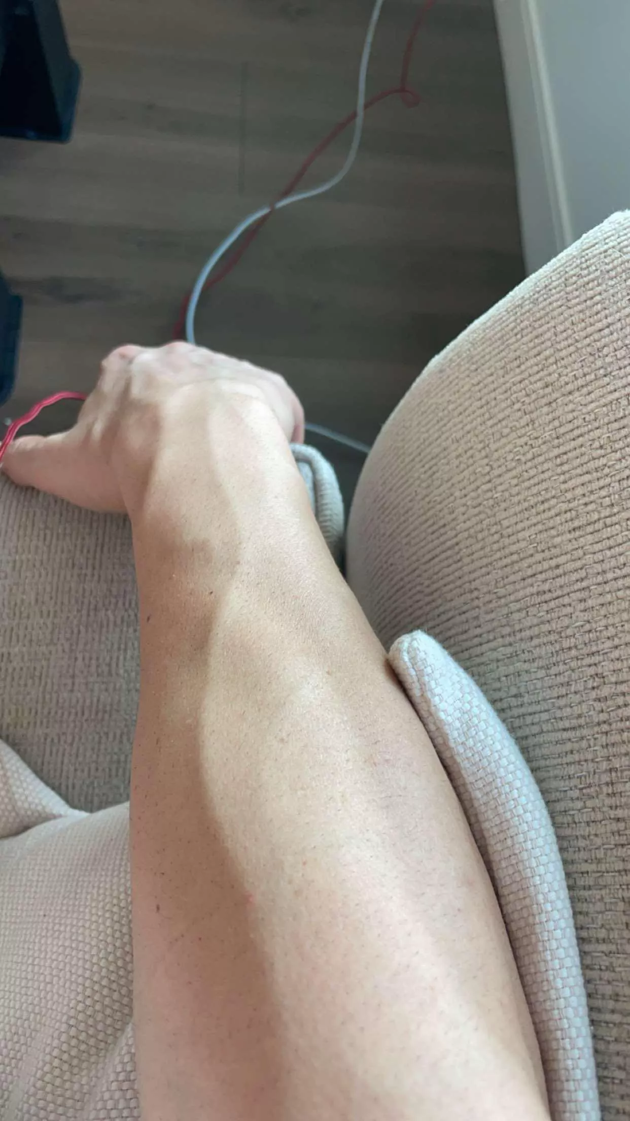 Veins or wires