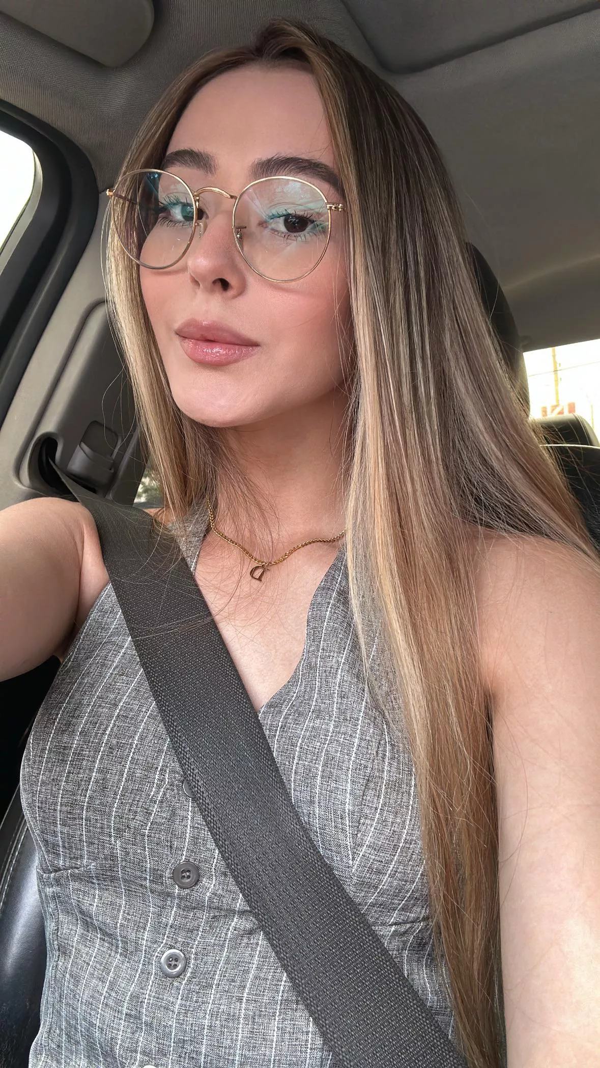 Welcome to the side savage🦋Available for[SEXT][CAM][GFE][RATE][PIC][VID]🩵