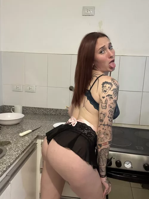 would you like me as your maid? 🙈