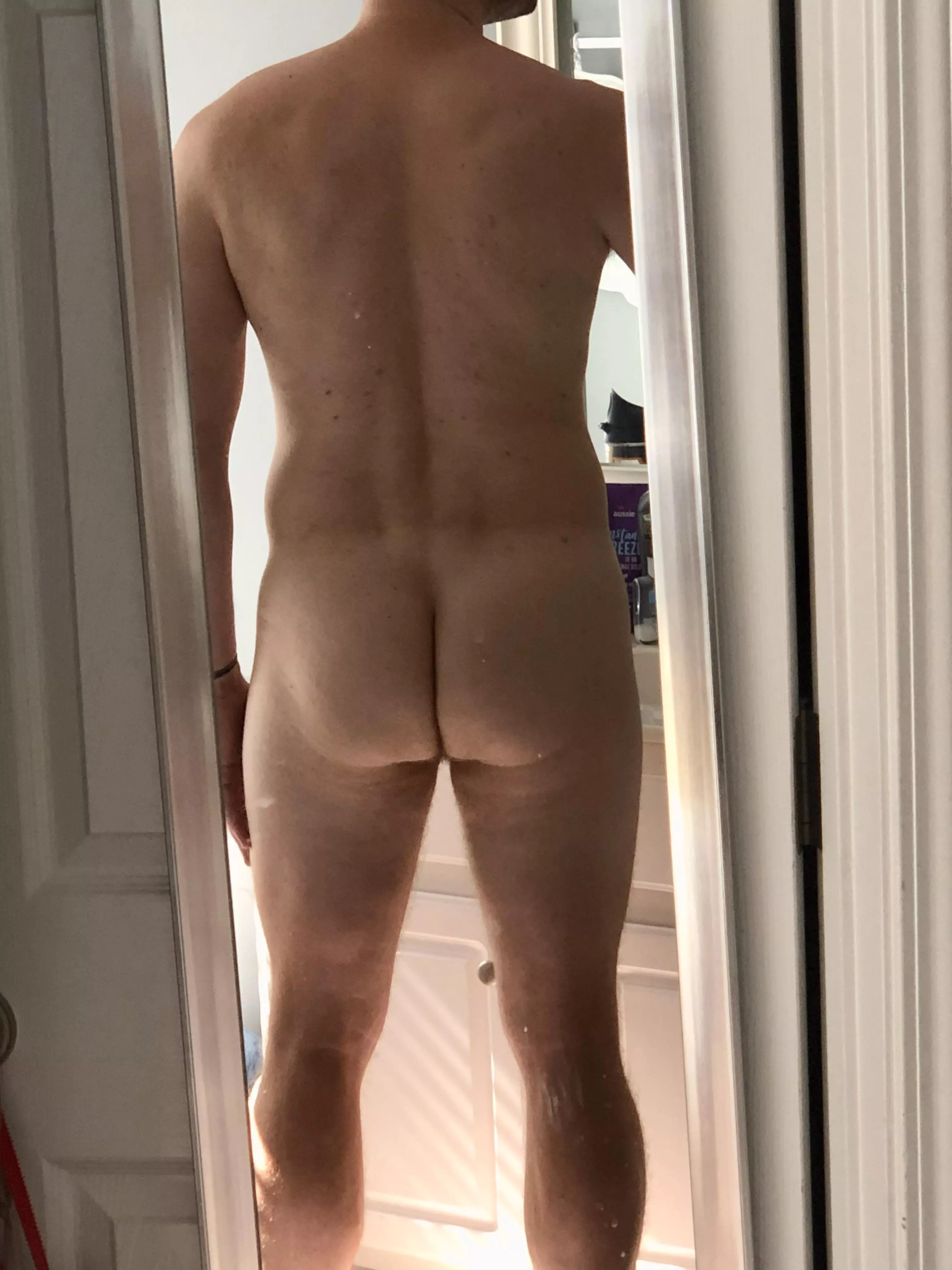 [33] Just your average straight married guy who secretly wants his ass played with more.