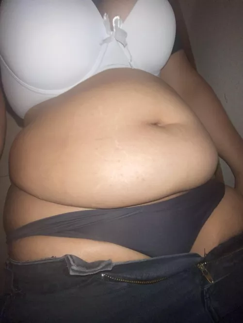 All this food is having an effect🥵