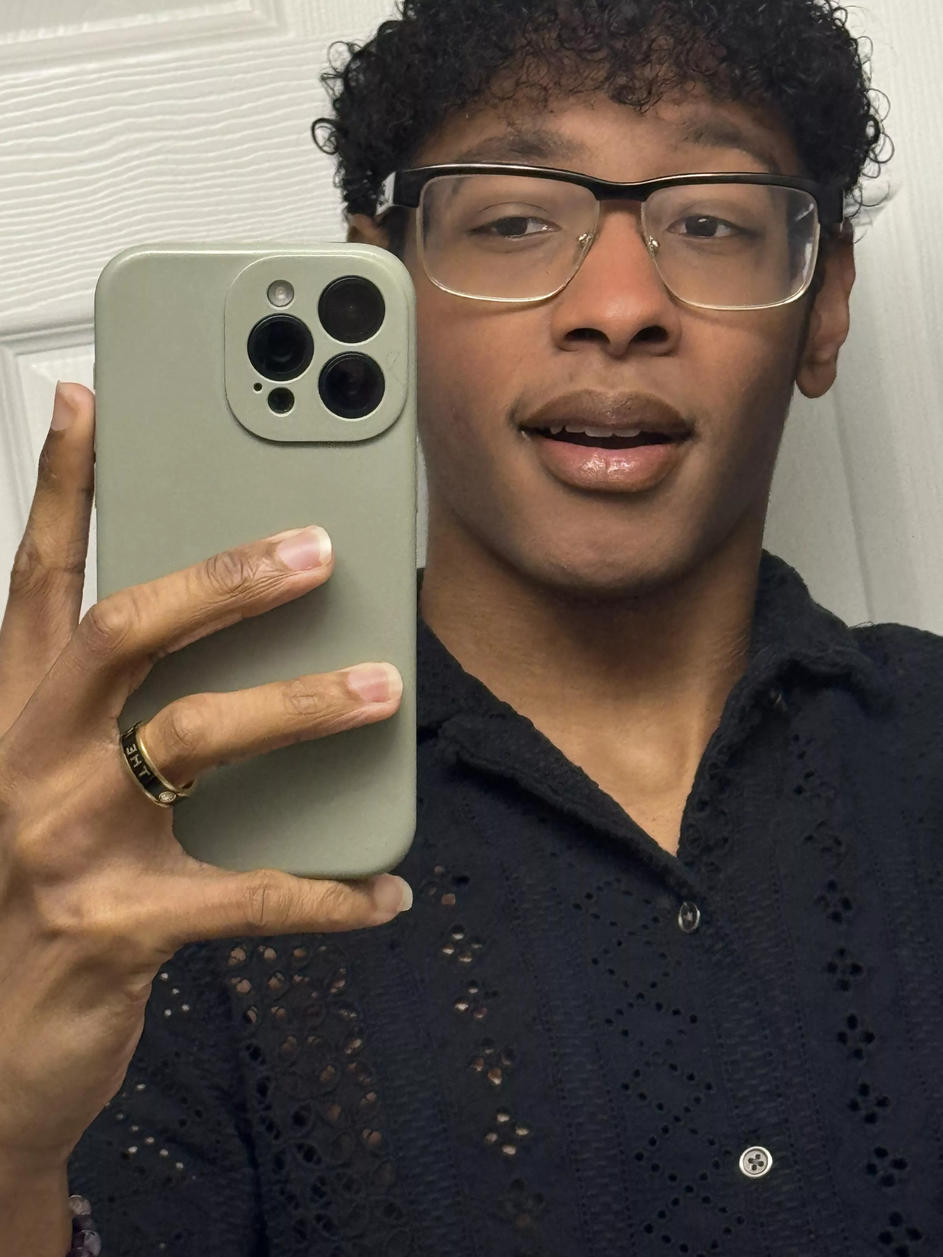 Anyone wanna play Apex?