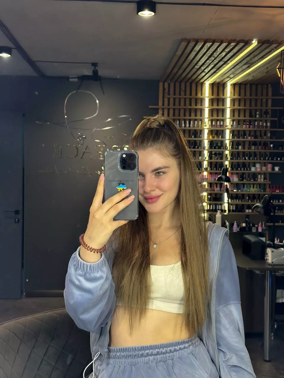 Baby with ponytail, hehehe (F24)