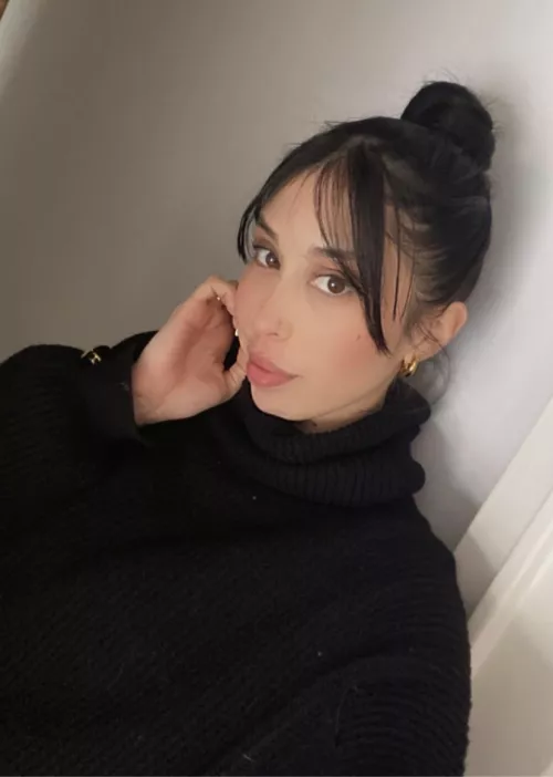 classic girl to go to work