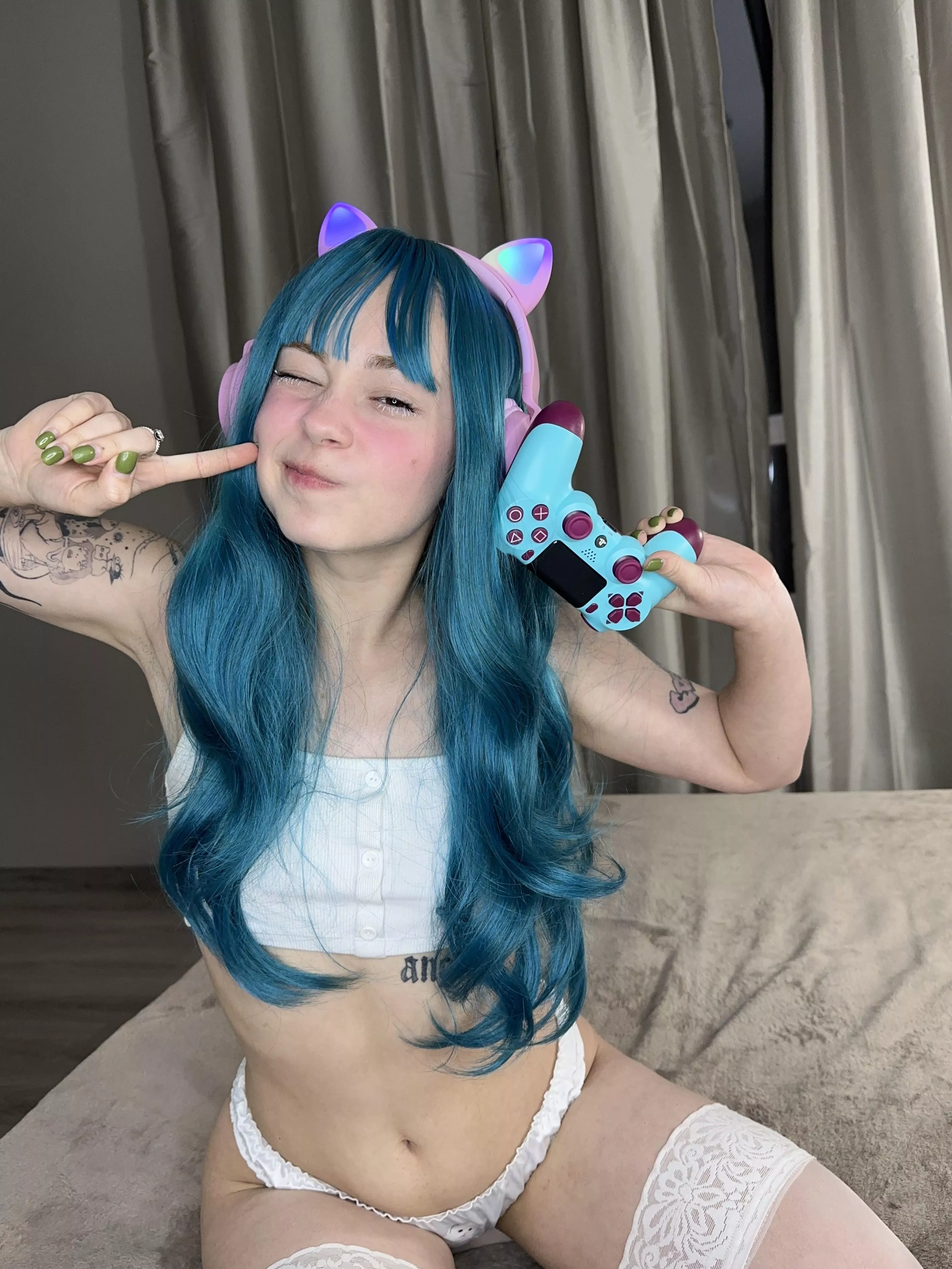 I know you like to watch…