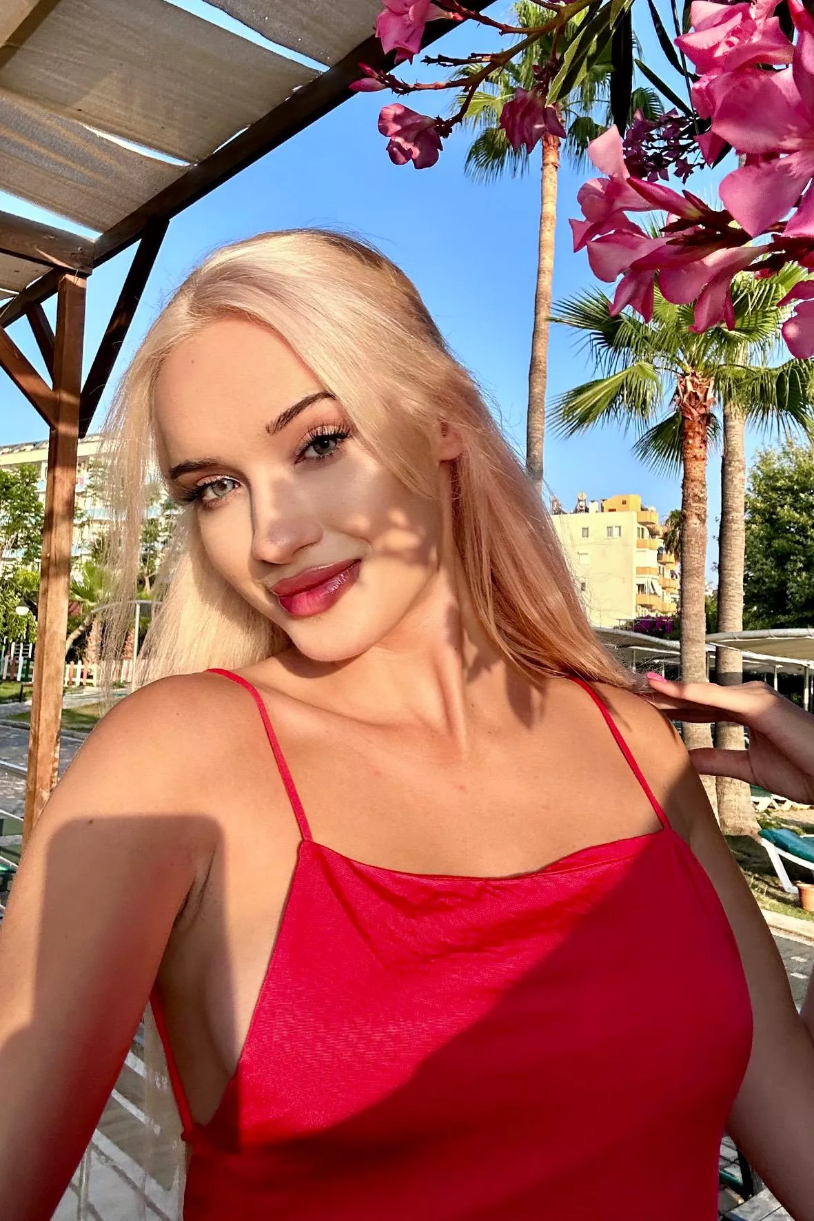 It would be a crime to wear such cute dress with a bra