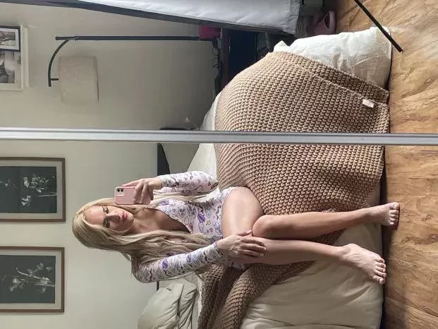 Tell me how fuckable I am please