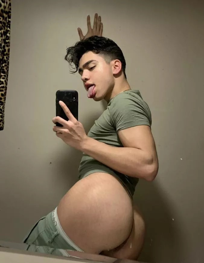 18 needing some dick💖