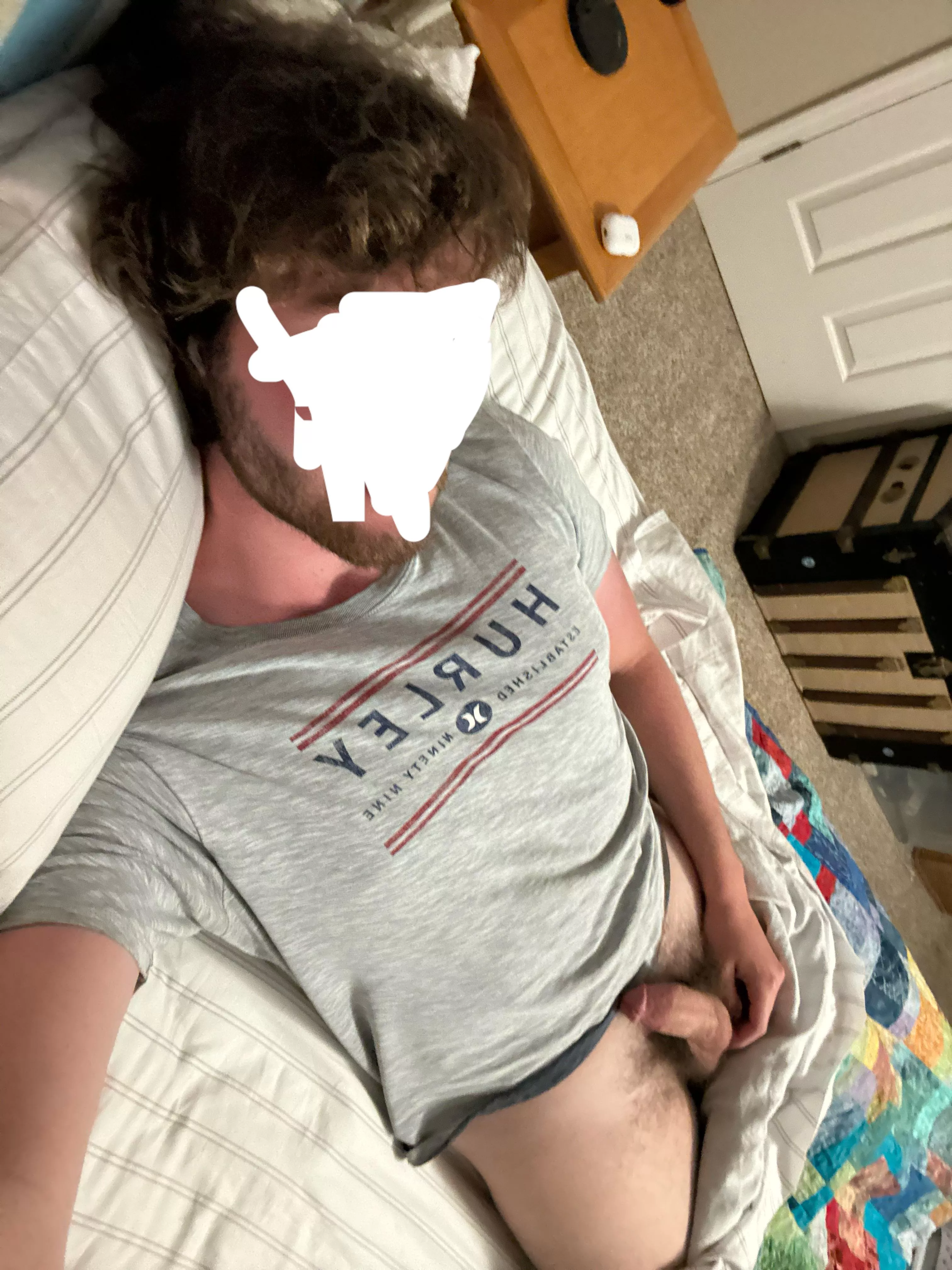 21m 6’7 very kinky college looking for kinky prvy guys who show face - snap is ianthet21