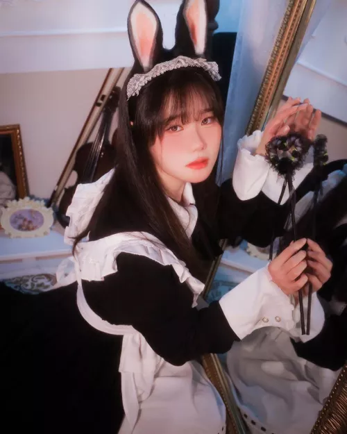 Are Asians who dress as a bunny girl, your type?
