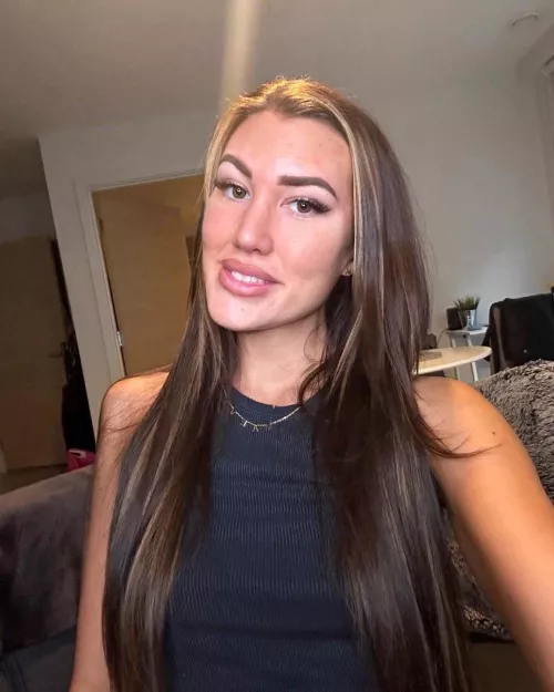 Hope you like classy tall women