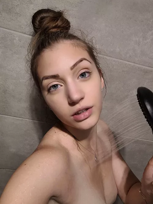 I let my dad watch me shower 