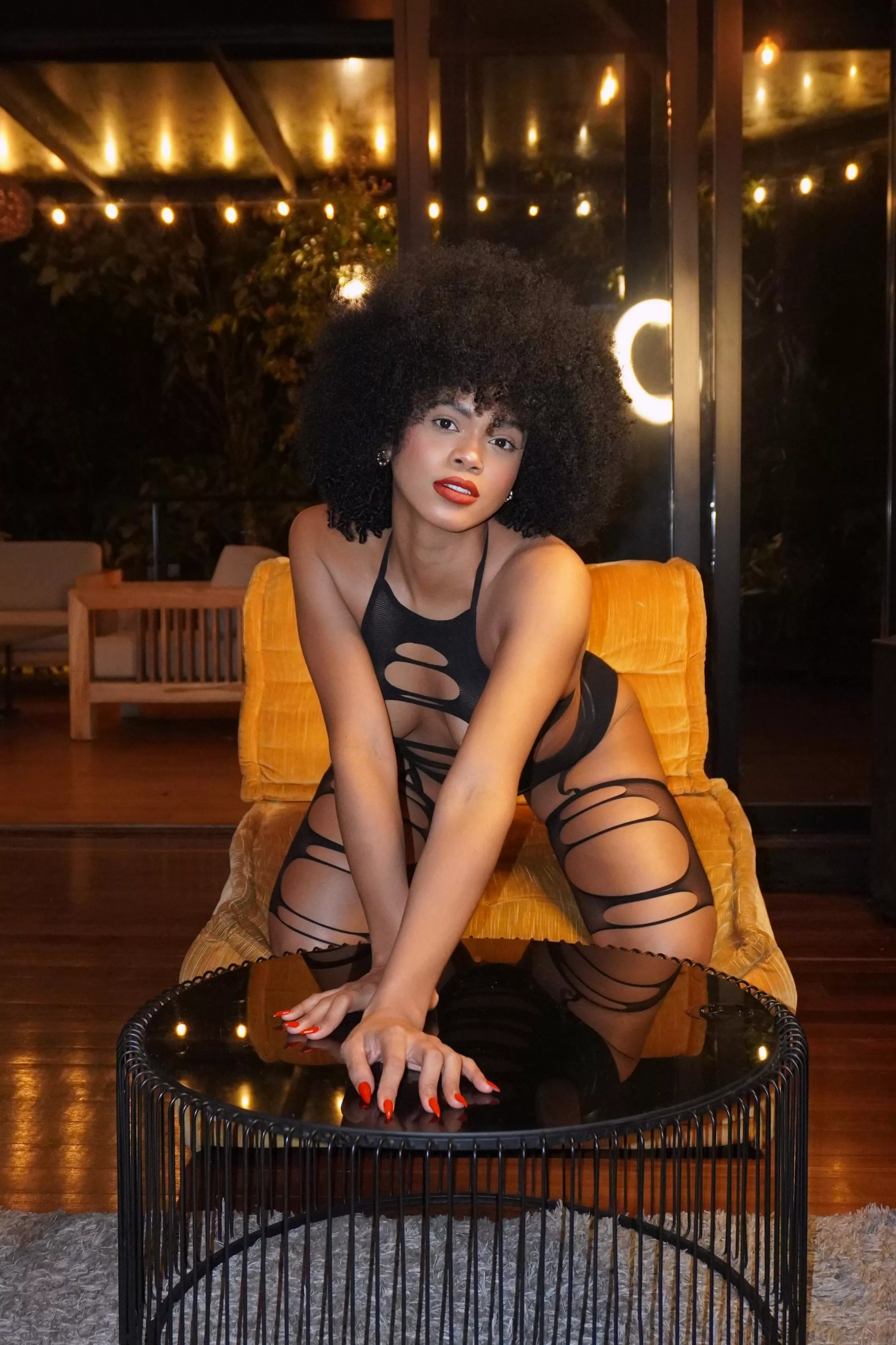 I put on my favorite lingerie, for you to take it off and fuck me hard daddy
