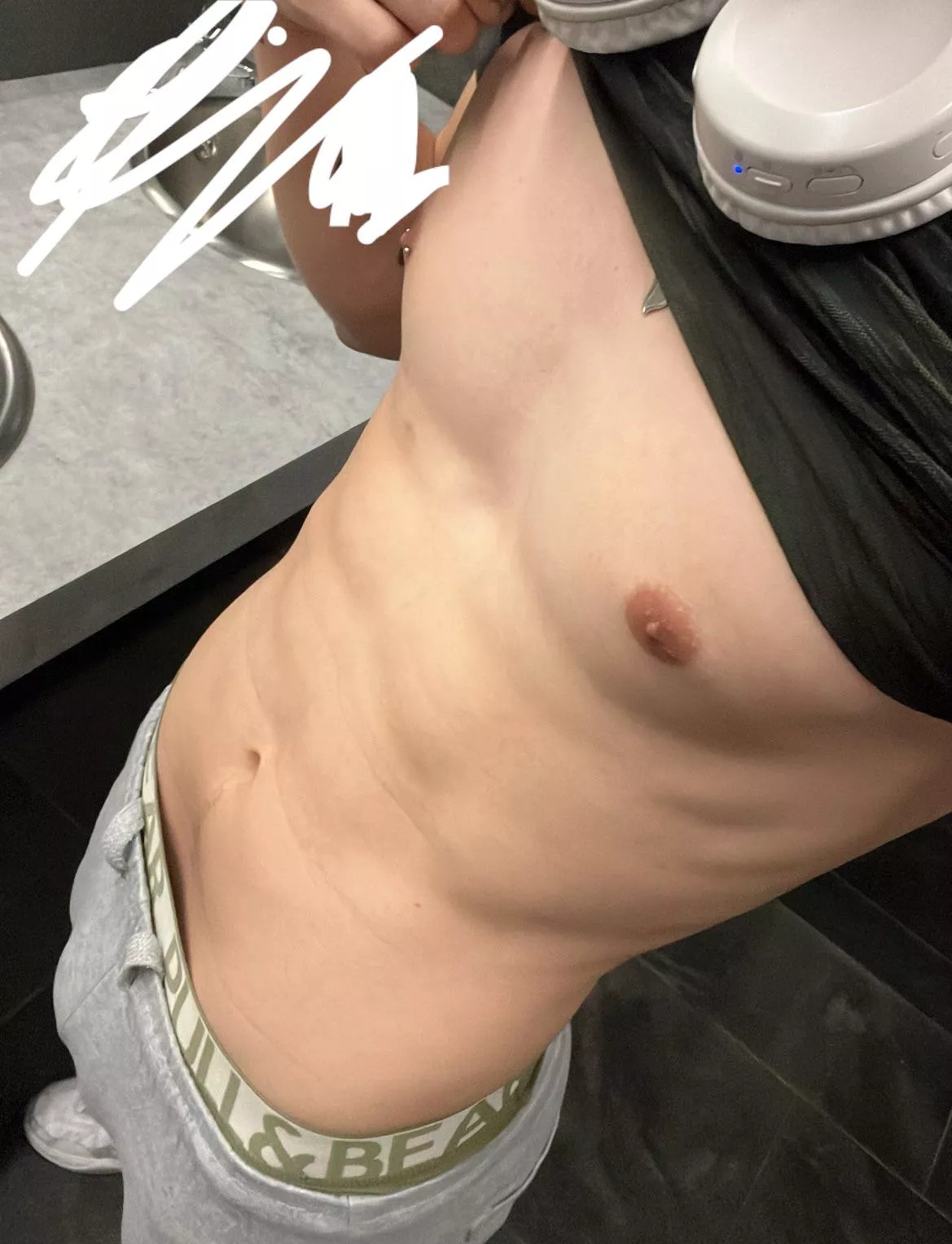 22 fit, guys interested in masturbating together and having a good time. Add me @s3512g