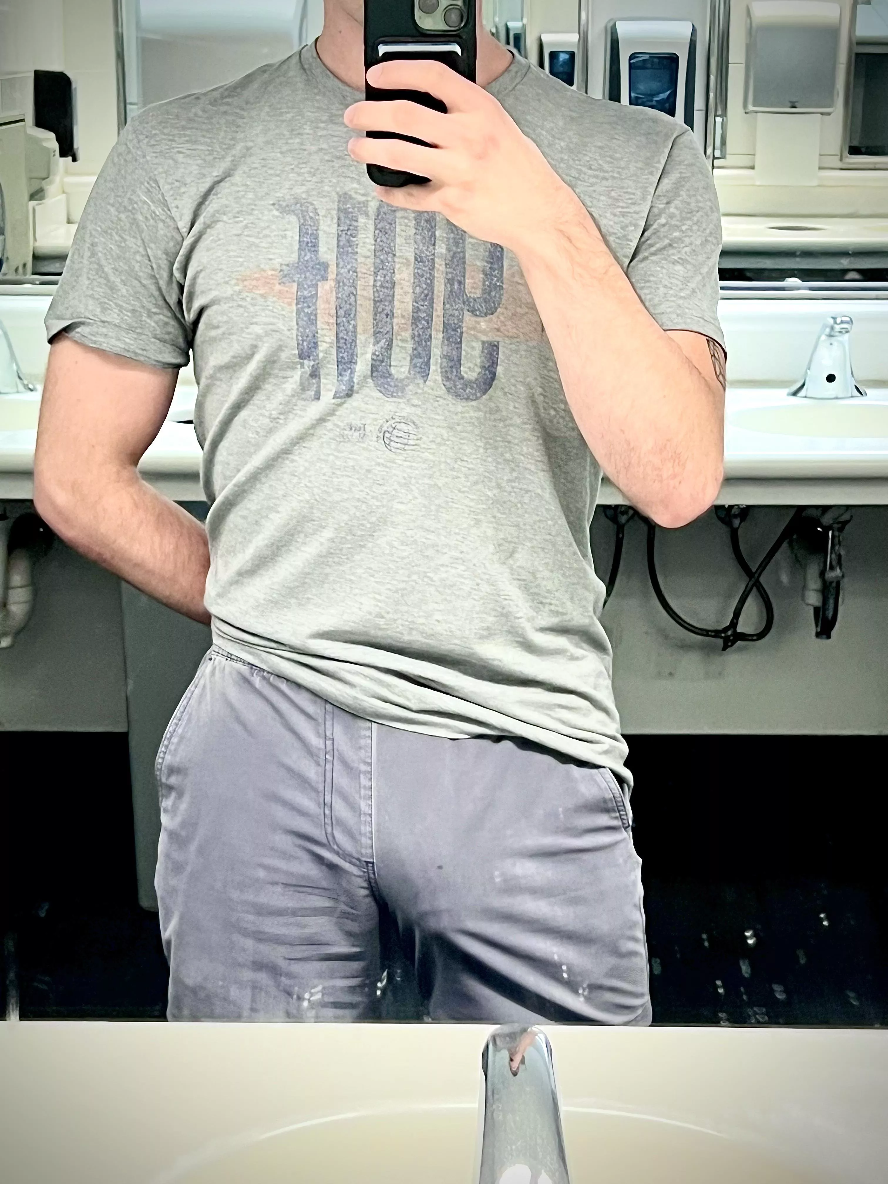 Buy me a drink at the airport bar? (30)