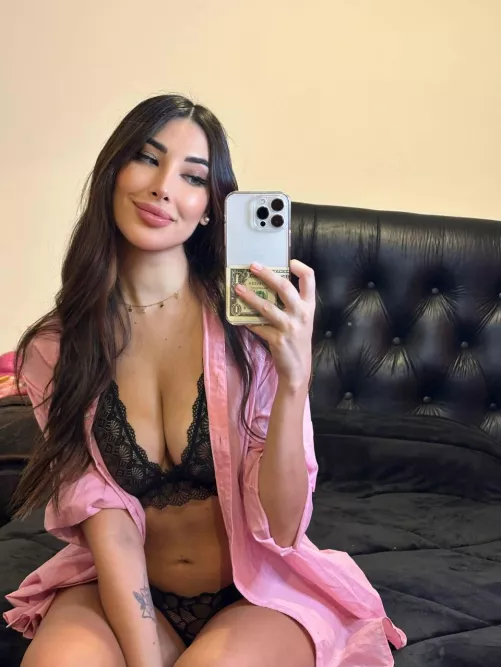 Come over and let's play 😏