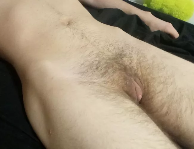 Do you like bois with thick thighs?