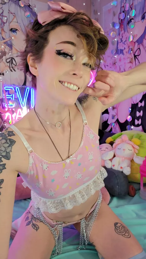 🌈Good morning! Text an old friend today!✨ 🏳️‍🌈It's PRIDE Month!🏳️‍🌈 $25- 3 vid G/G bundle SALE 💖