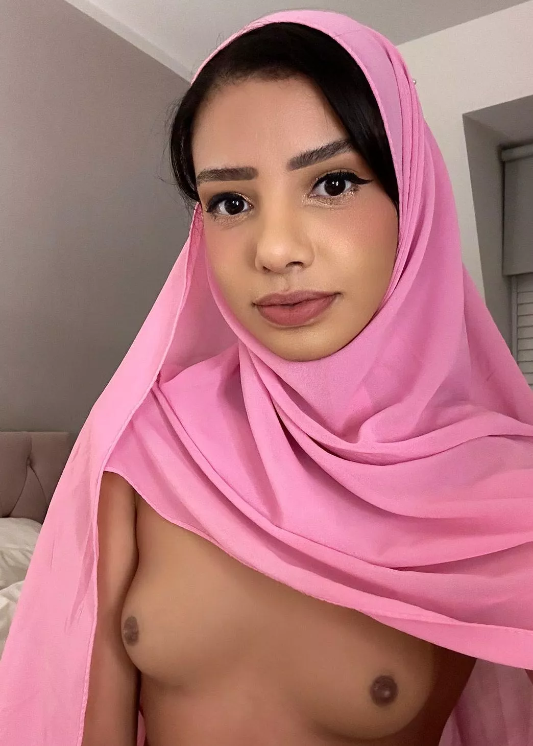 I hope you like my brown Arab boobies.