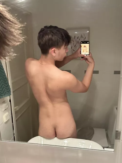 I’d love to show more if you’re up for it😋