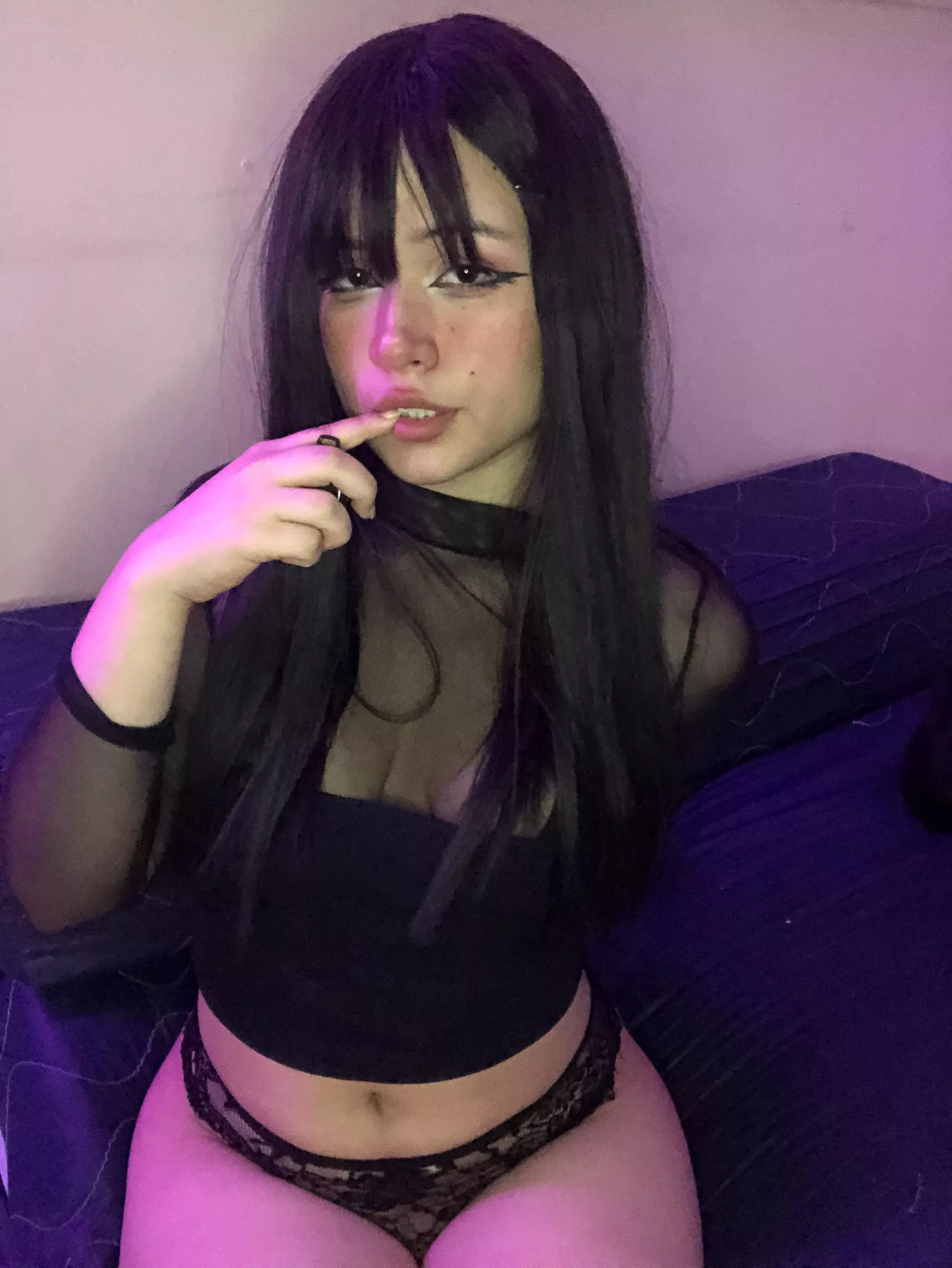 It's cold, would you warm me up?
