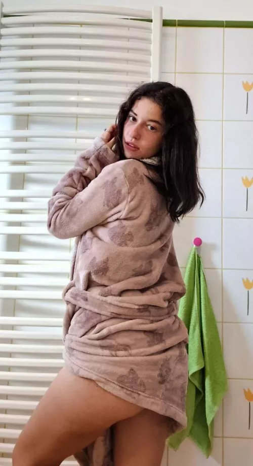 Join me in the shower 🙈