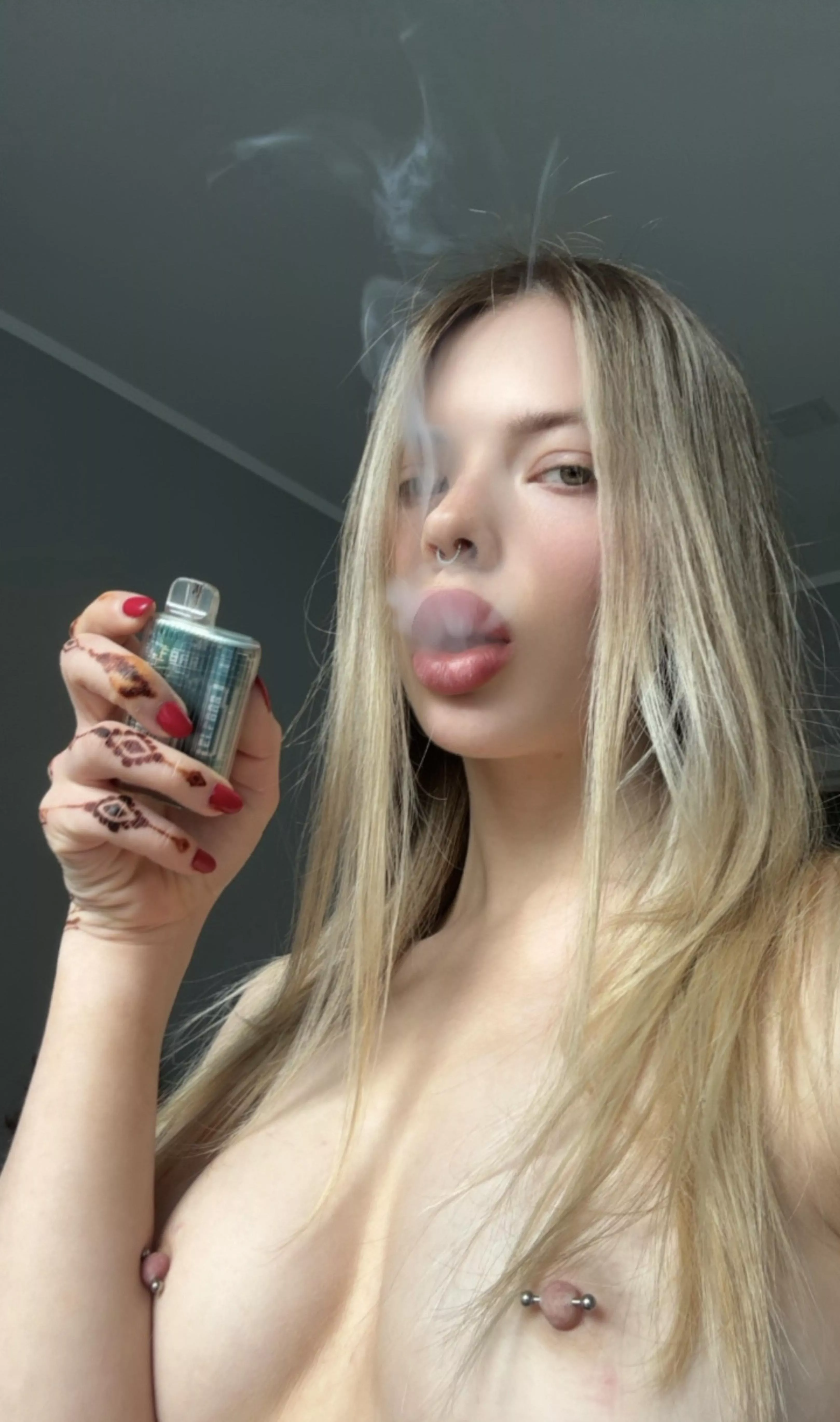 Looks like you could use a pair of tits in your mouth while I smoke