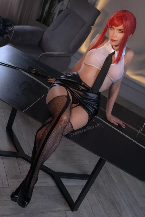 Makima from [Chainsaw Man] by (CaterpillarCosplay)