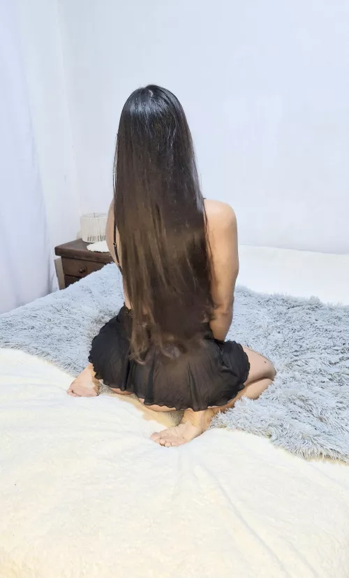 My long hair needs the touch of a man's hands