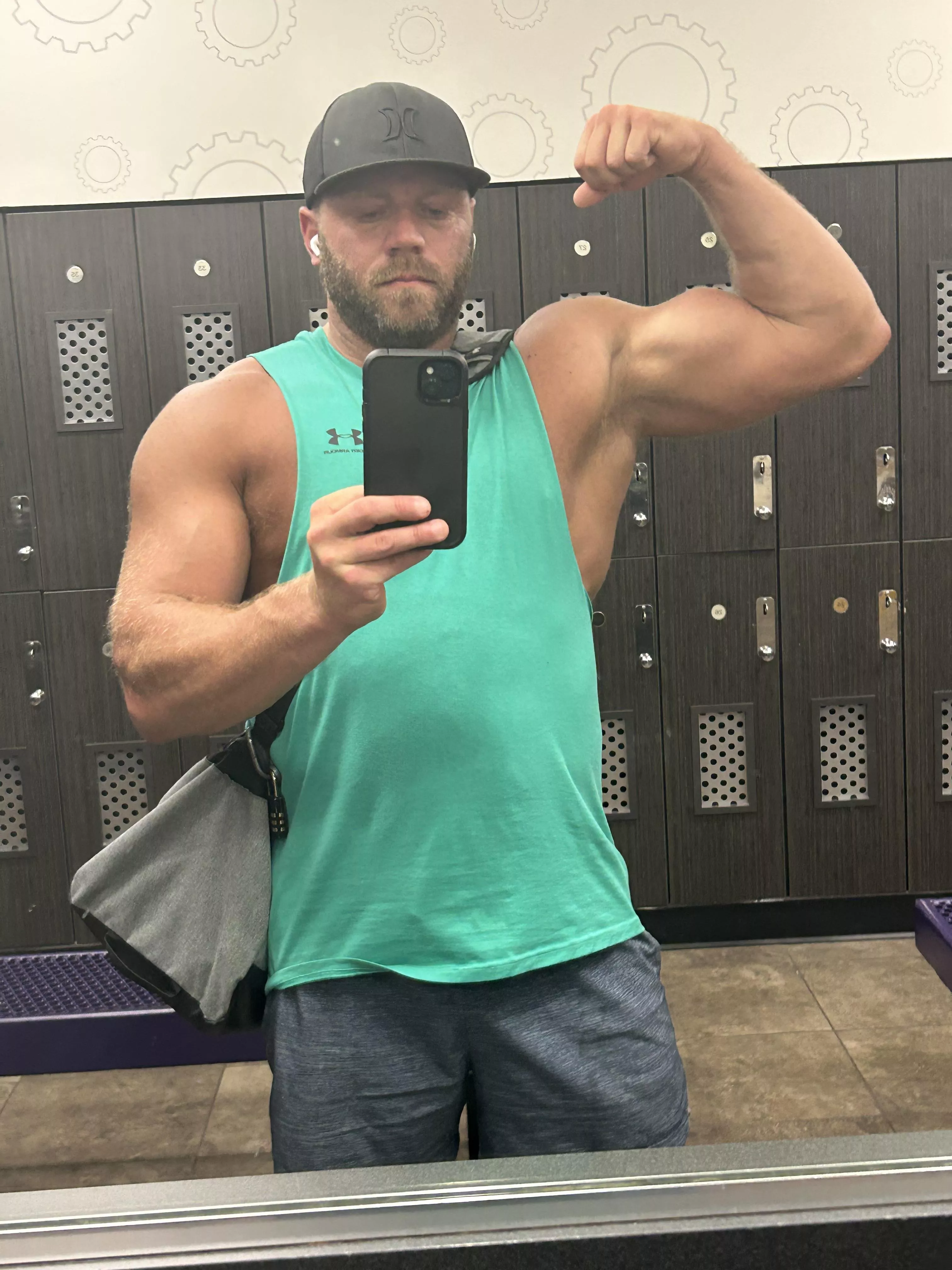 Need a workout partner?! Need a workout partner?!