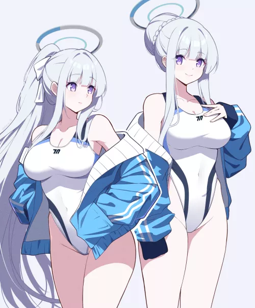 Noa wearing her swimsuit