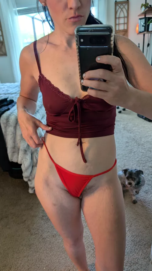 Wanna see my bush? Ask me how..DM 🔥🔥🔥