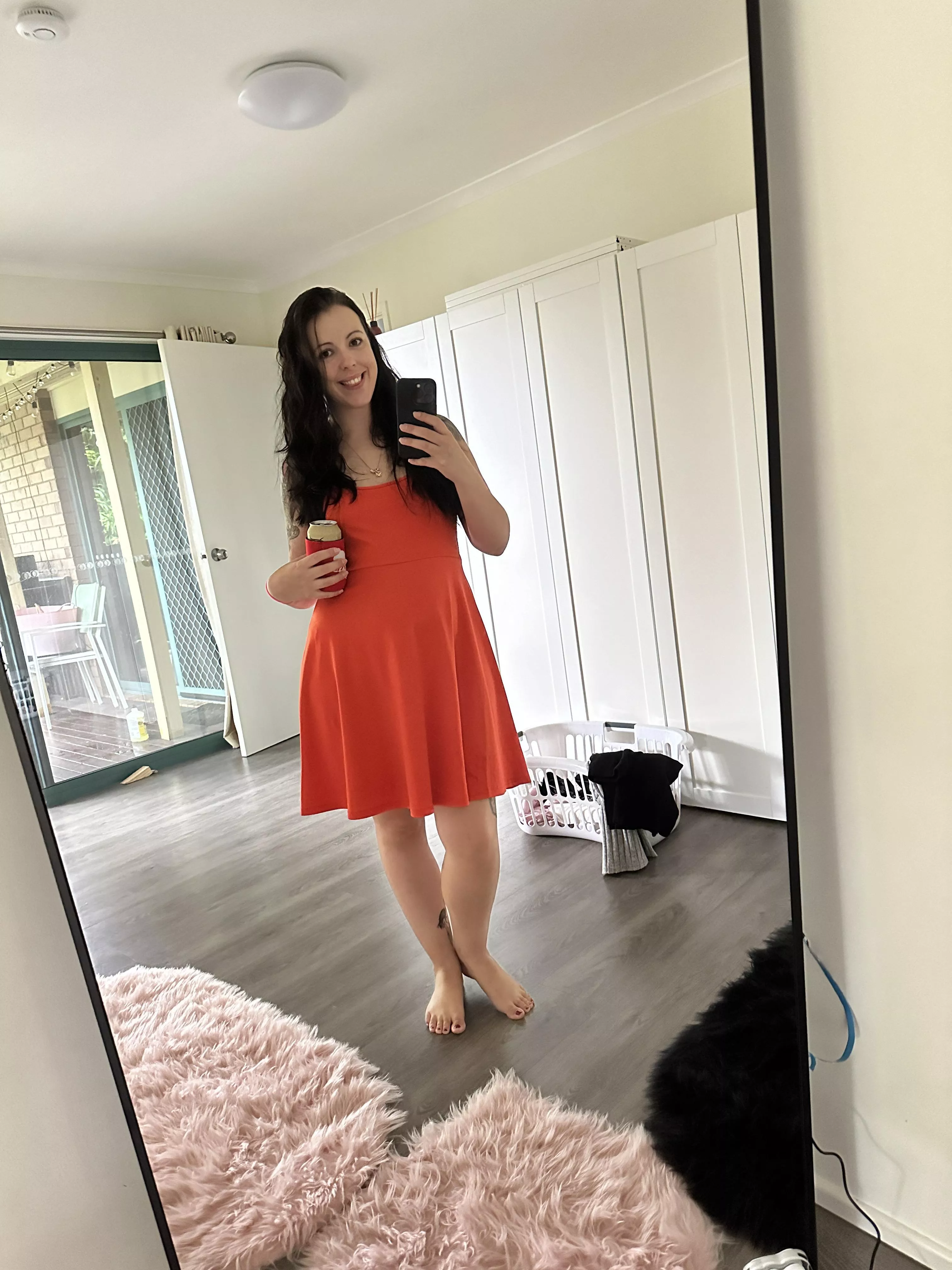 Wish I had someone to wear this dress for on a Friday night
