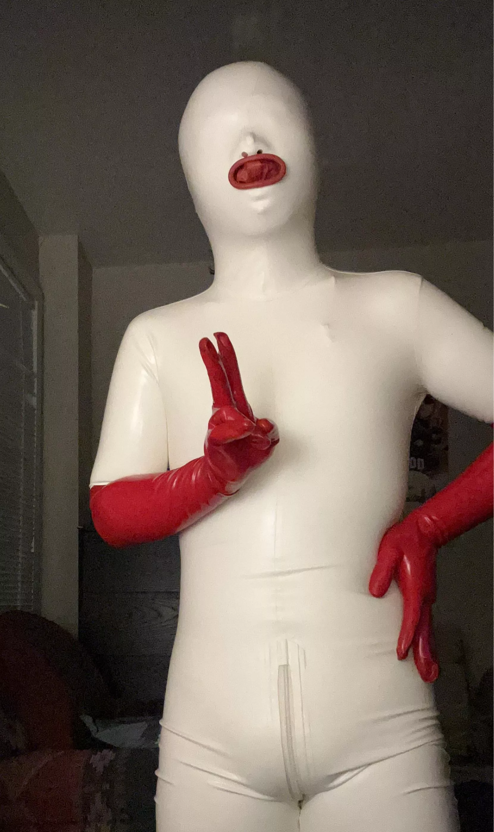 A shy 19 year olds’ first time in a full latex suit! Feel free to AMA! 